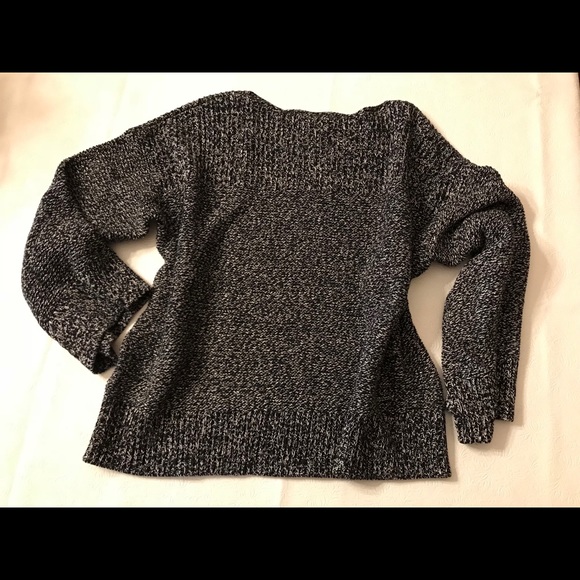 LOFT Oversized Knit Sweater - Picture 2 of 6